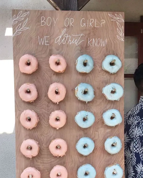 gender reveal cakes