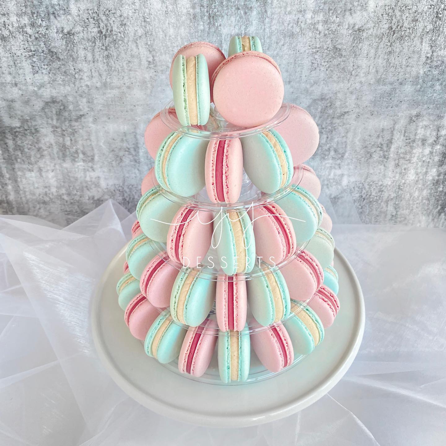 gender reveal cakes