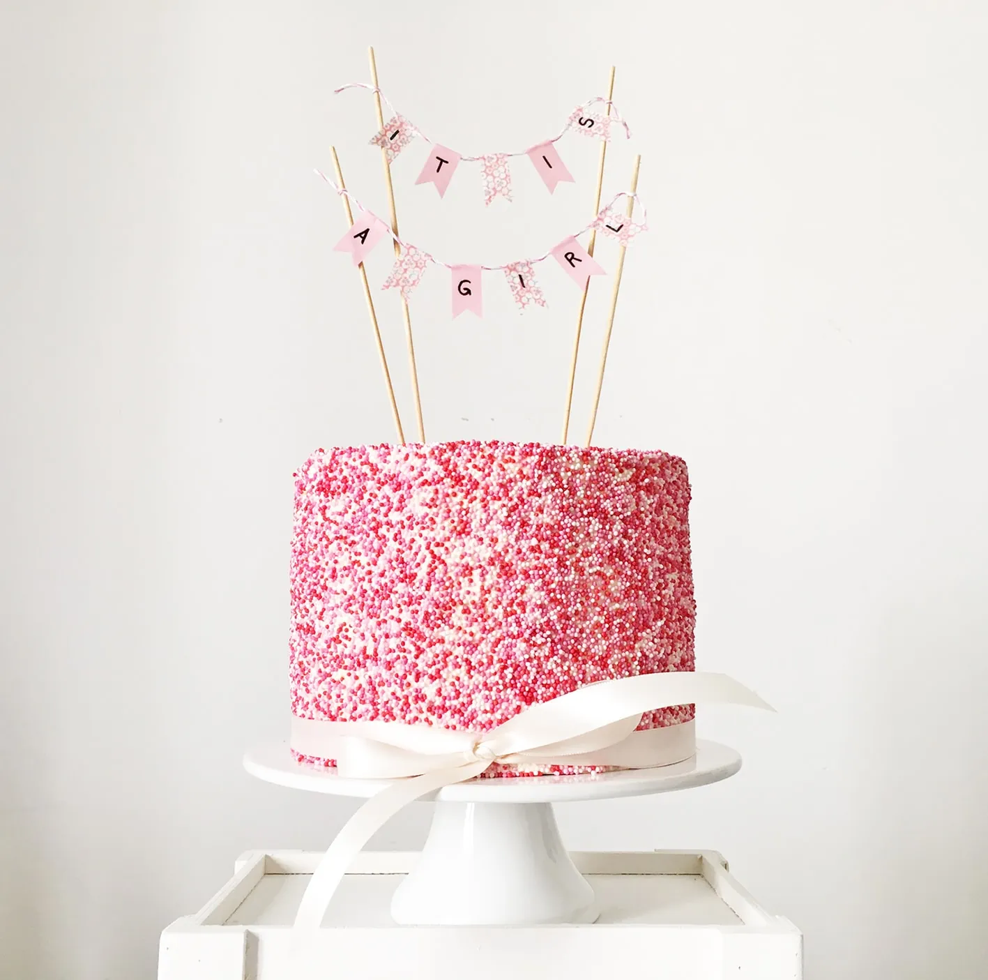 gender reveal cakes